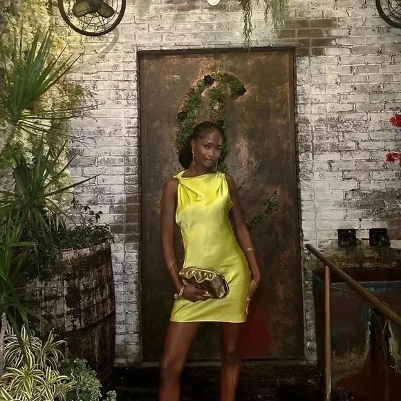 Zara Dresses & Skirts - Zara Lime Green Dress